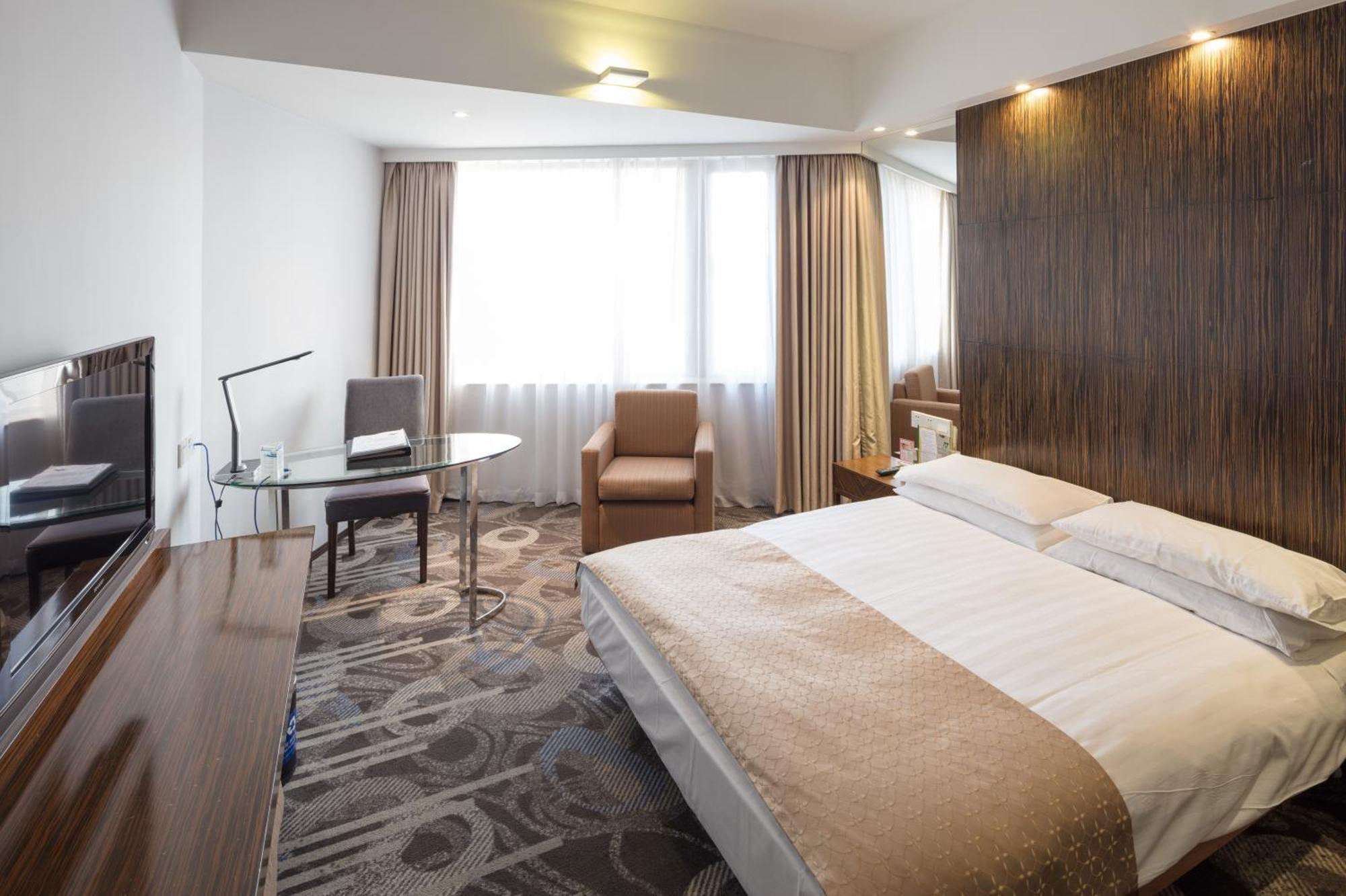 City Hotel Шанхай Екстер'єр фото