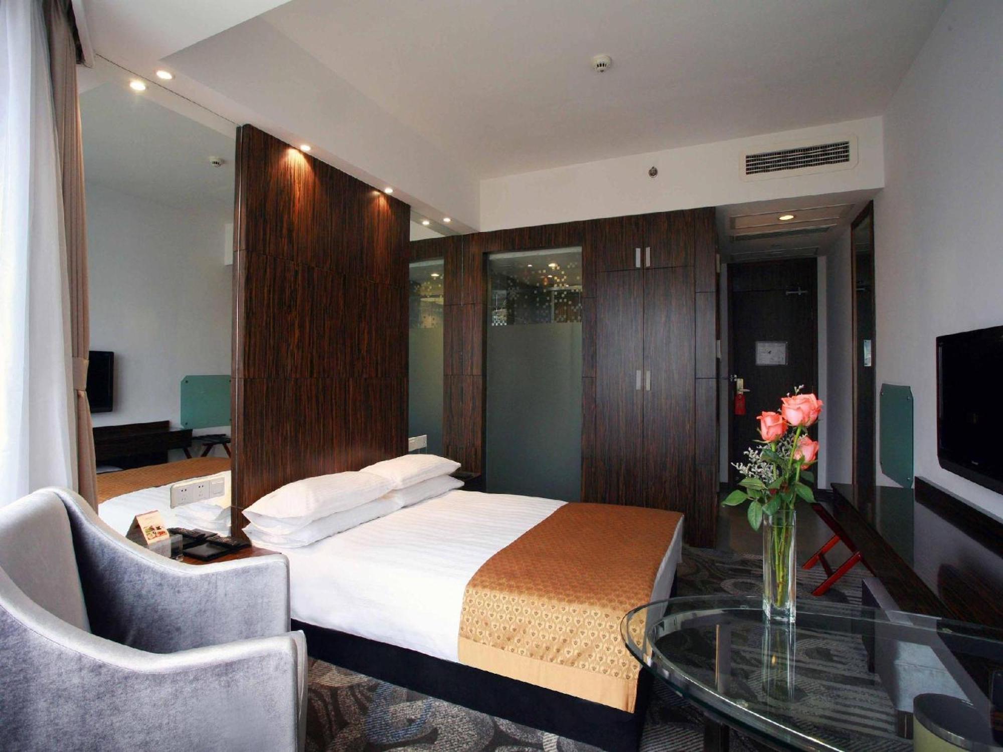 City Hotel Шанхай Номер фото